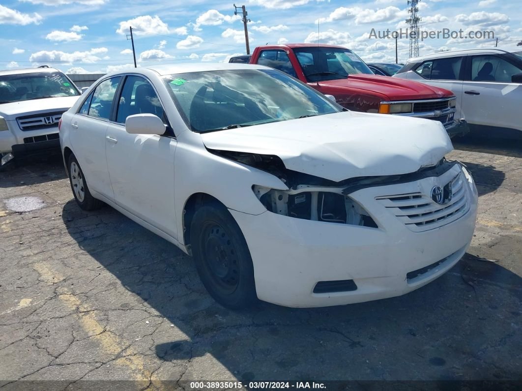 2009 Toyota Camry Le White vin: 4T1BE46K69U912076