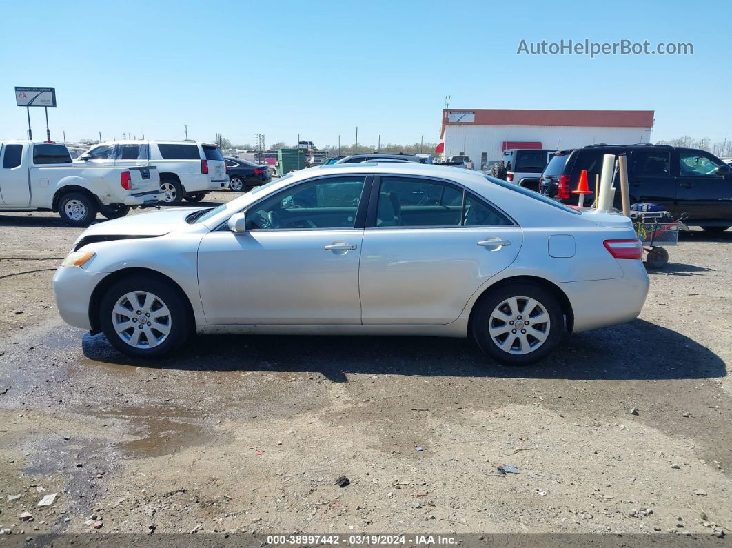 2008 Toyota Camry Xle Silver vin: 4T1BE46K78U758007