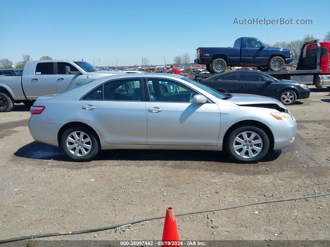 2008 Toyota Camry Xle Серебряный vin: 4T1BE46K78U758007