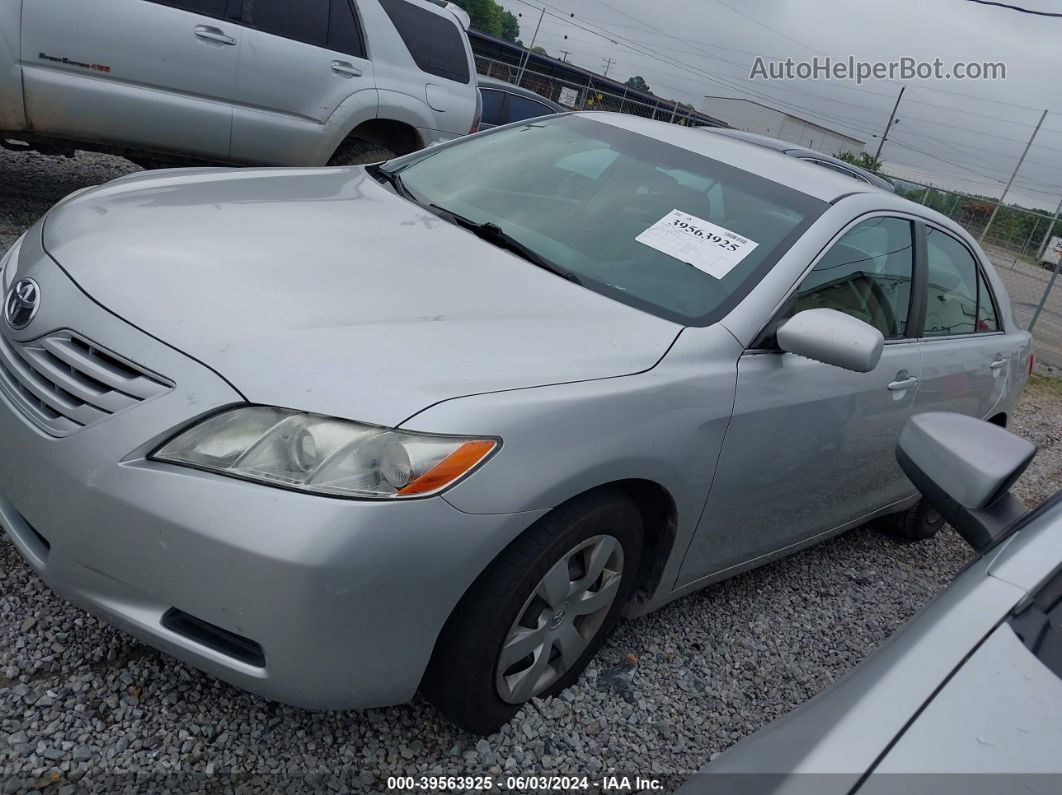 2009 Toyota Camry Le Silver vin: 4T1BE46K79U346705