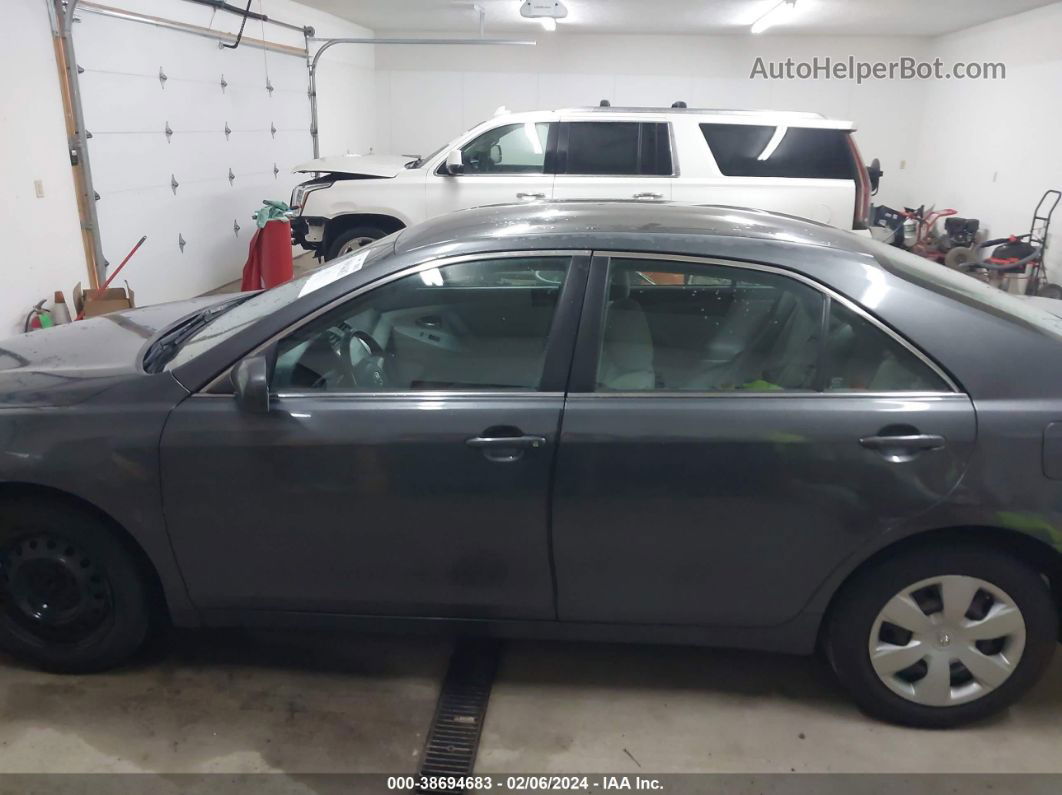 2009 Toyota Camry Le Gray vin: 4T1BE46K79U409091