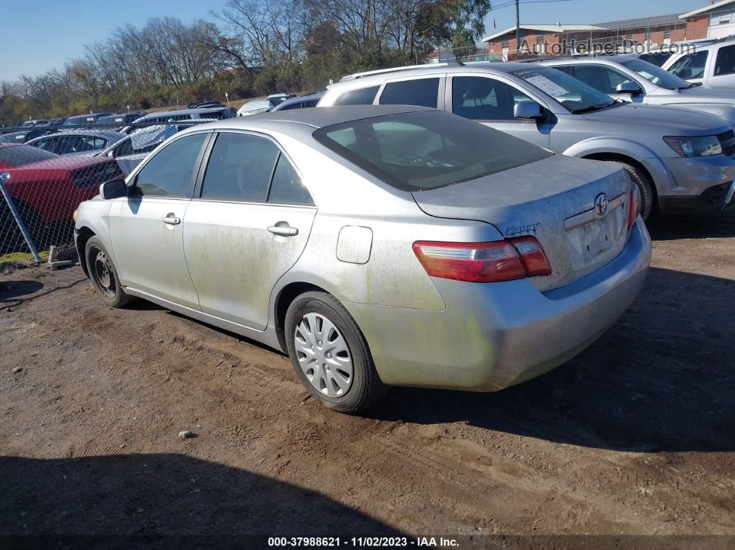 2009 Toyota Camry Le Silver vin: 4T1BE46K79U410824