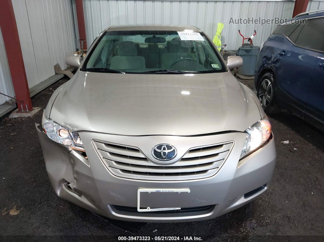 2009 Toyota Camry Le Gold vin: 4T1BE46K79U833600