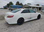 2009 Toyota Camry Base White vin: 4T1BE46K79U913124