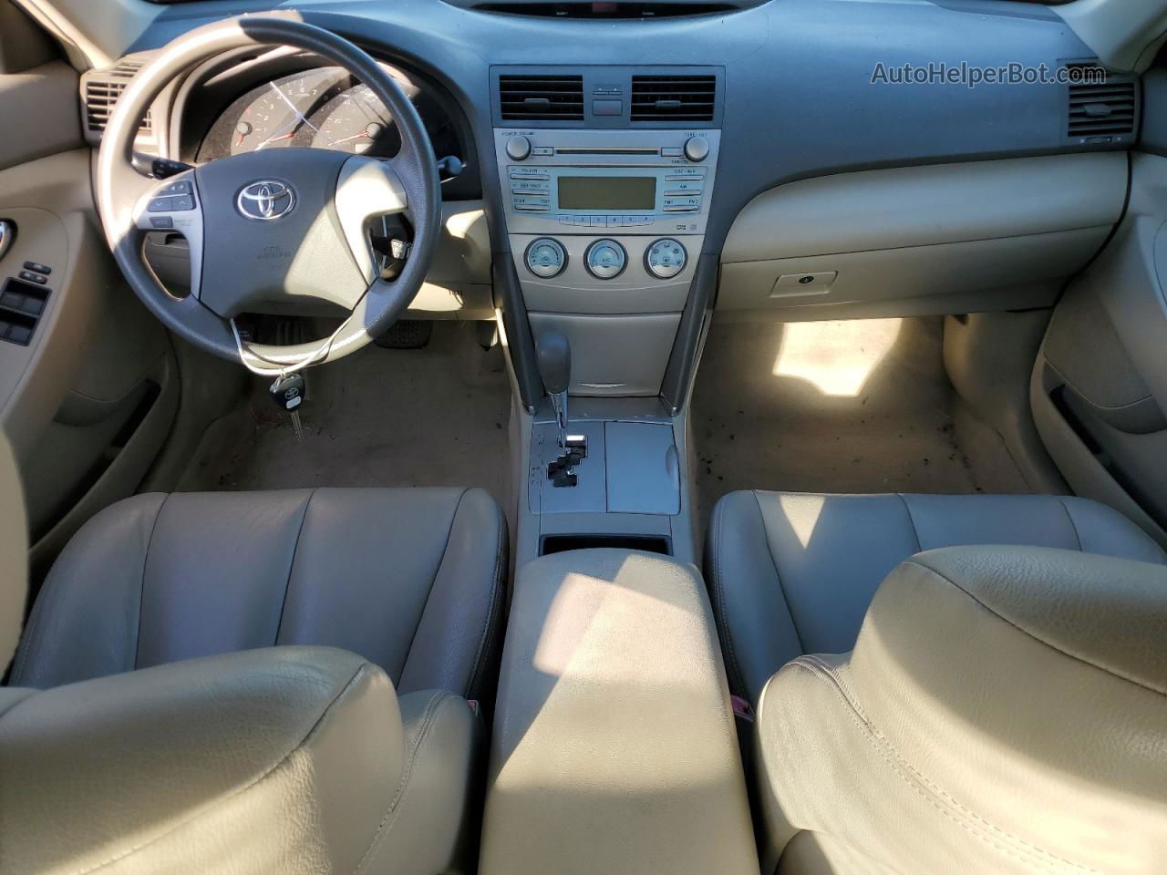 2009 Toyota Camry Base Золотой vin: 4T1BE46K89U272789