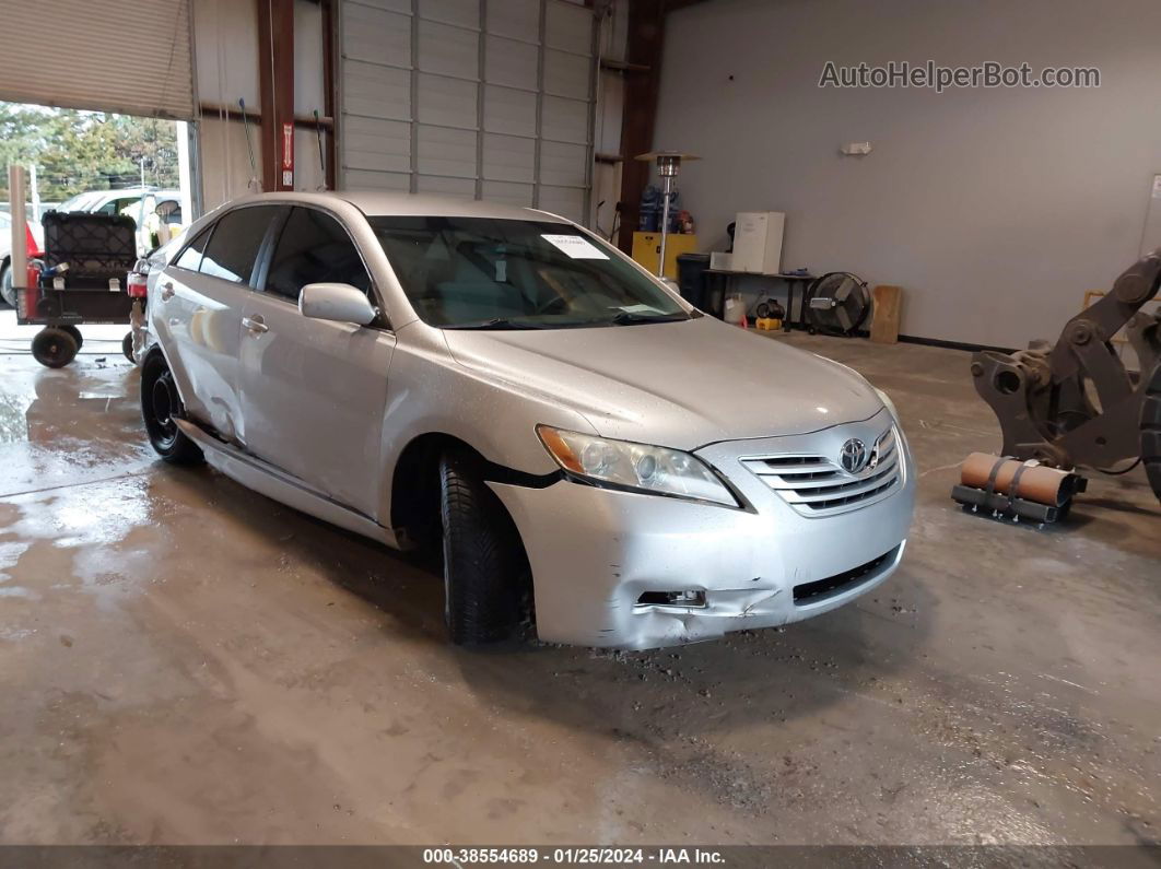 2009 Toyota Camry Le Silver vin: 4T1BE46K89U395539