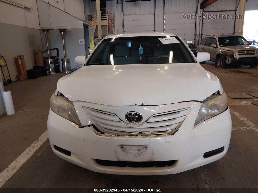 2009 Toyota Camry Le White vin: 4T1BE46K89U808009