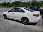 2009 Toyota Camry Base White vin: 4T1BE46K89U907980