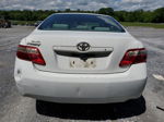 2009 Toyota Camry Base Белый vin: 4T1BE46K89U907980