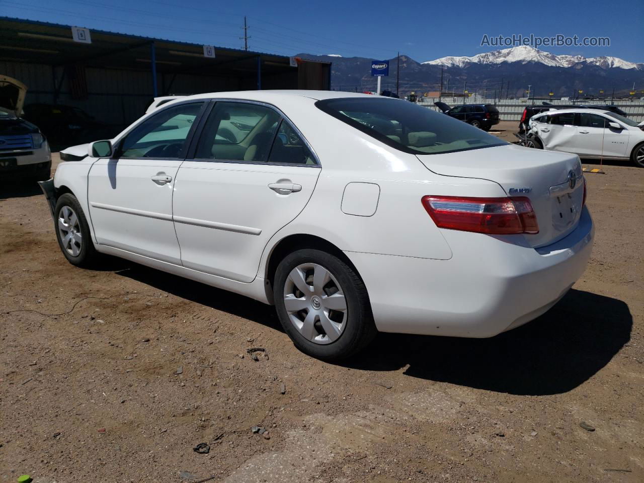 2009 Toyota Camry Base White vin: 4T1BE46K99U867621