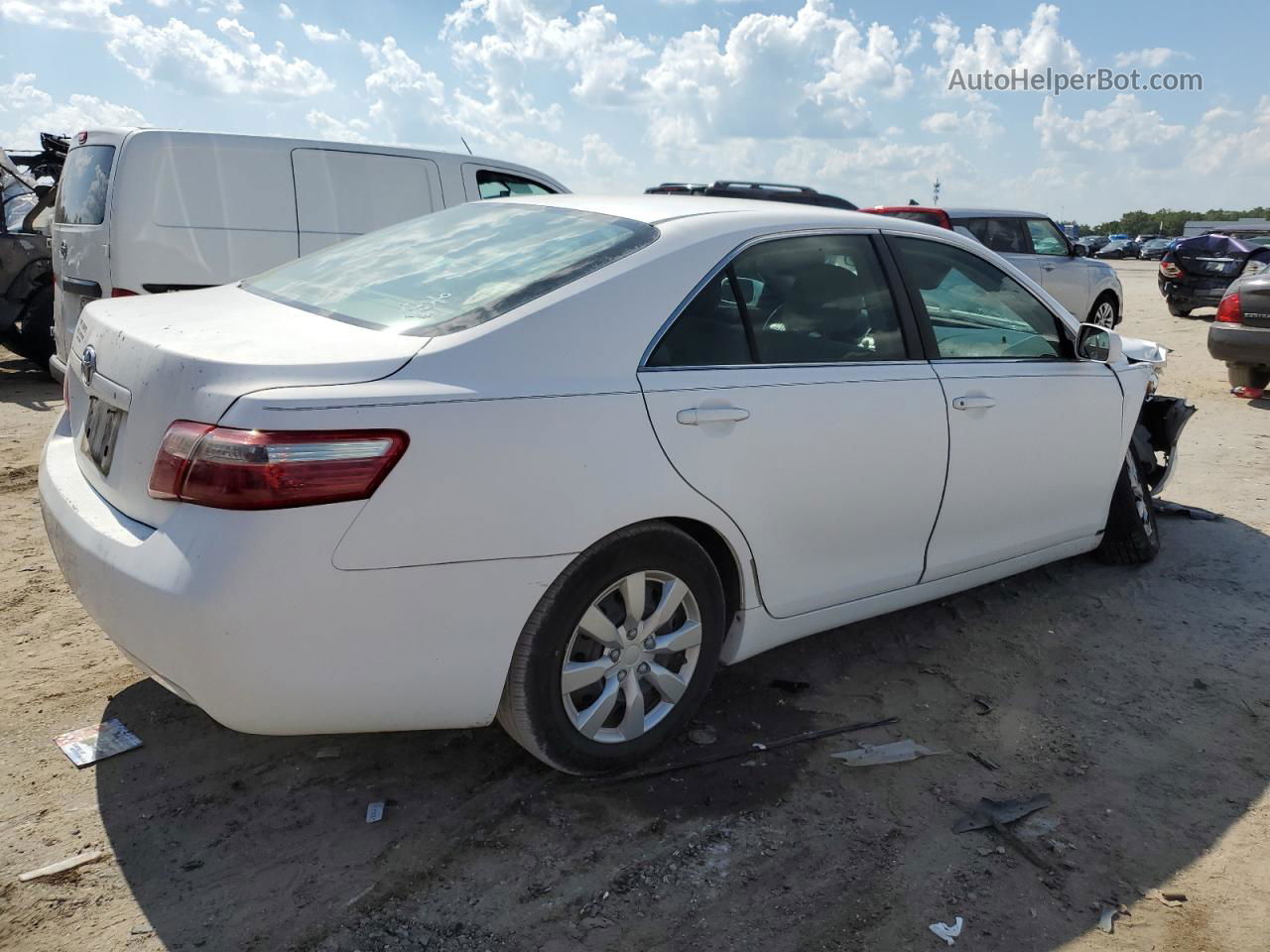 2009 Toyota Camry Base White vin: 4T1BE46K99U907244