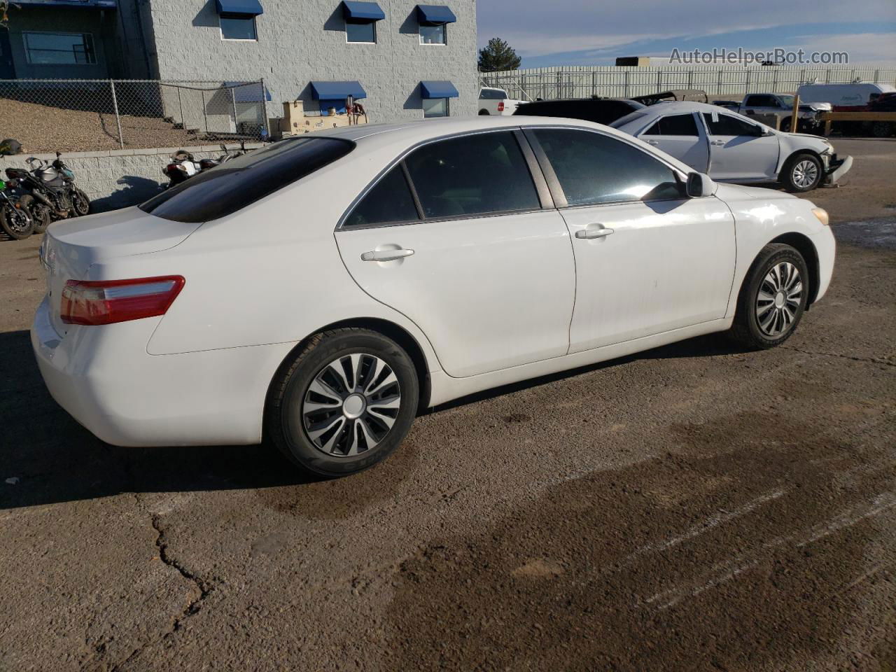 2009 Toyota Camry Base Белый vin: 4T1BE46K99U912007