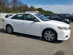 2009 Toyota Camry Base Белый vin: 4T1BE46K99U913576