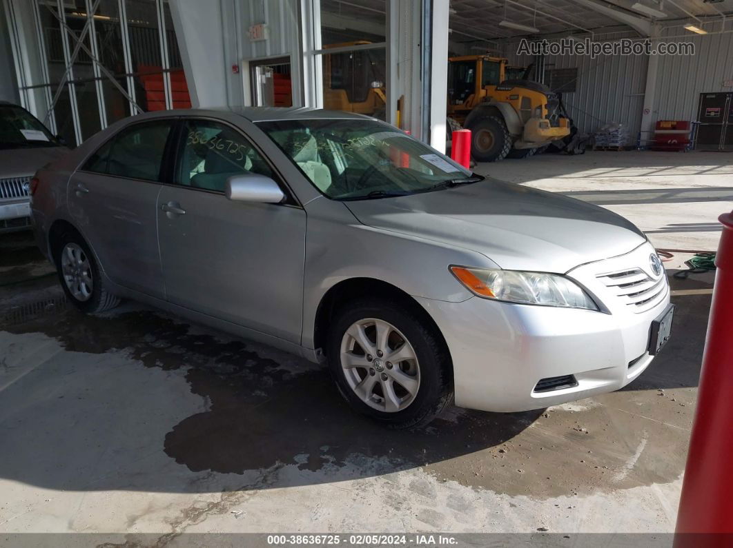 2009 Toyota Camry Le Silver vin: 4T1BE46KX9U316307