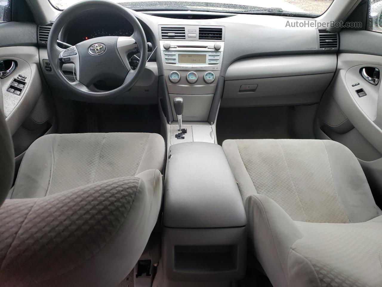 2009 Toyota Camry Base Серебряный vin: 4T1BE46KX9U342907