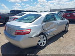 2009 Toyota Camry   Silver vin: 4T1BE46KX9U400286