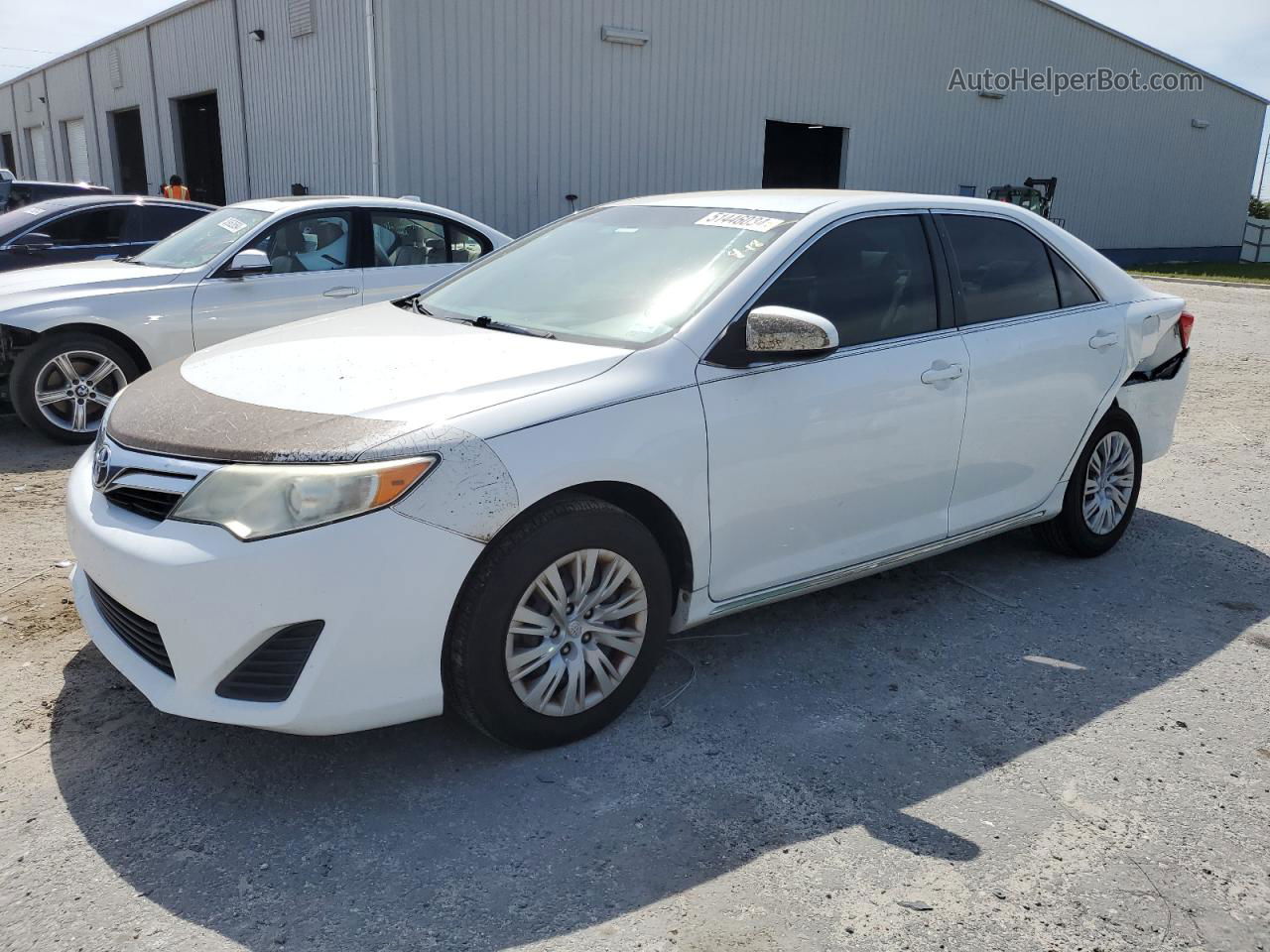 2012 Toyota Camry Base White vin: 4T1BF1FK0CU197668