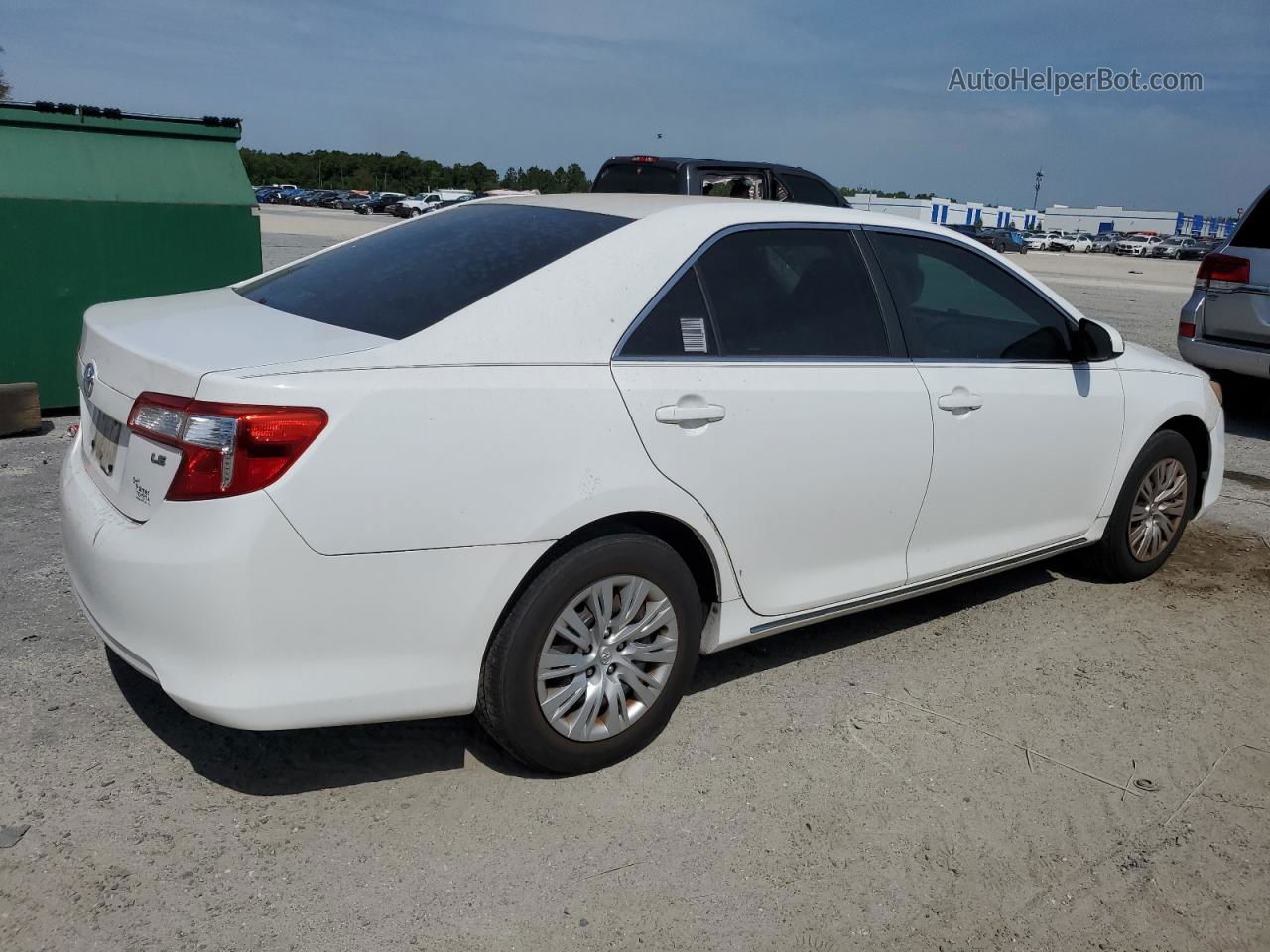 2012 Toyota Camry Base White vin: 4T1BF1FK0CU197668