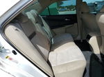 2012 Toyota Camry Base Белый vin: 4T1BF1FK0CU197668