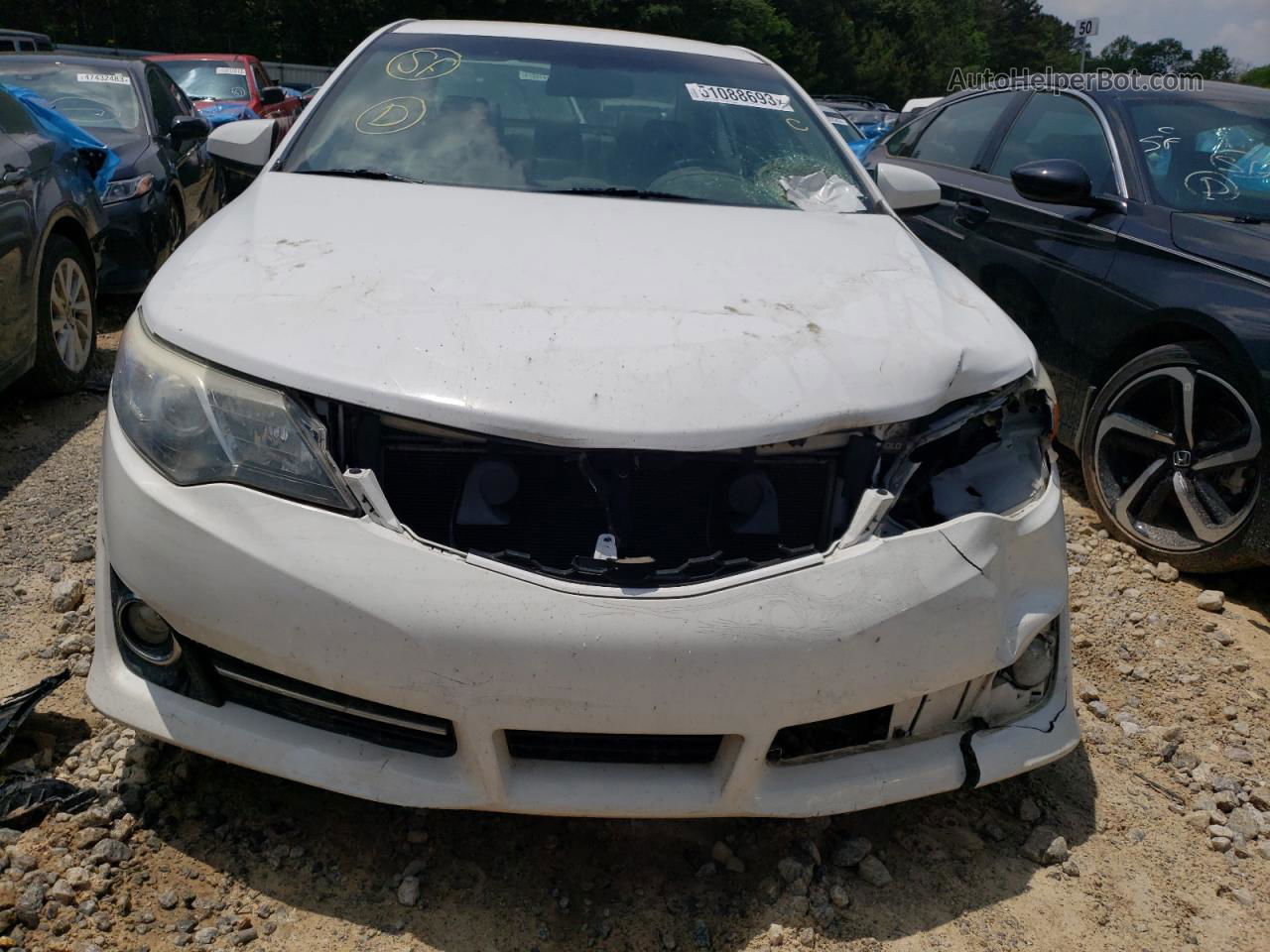 2012 Toyota Camry Base Белый vin: 4T1BF1FK0CU553245