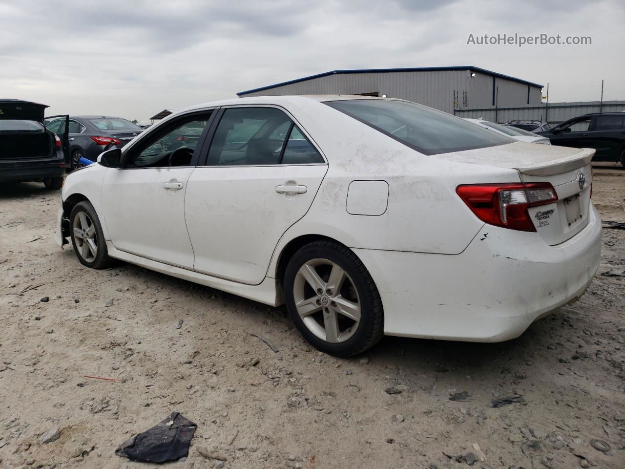 2012 Toyota Camry Base White vin: 4T1BF1FK0CU553245