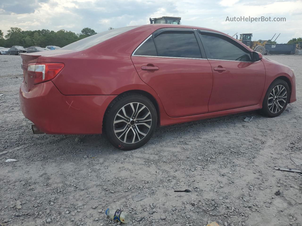 2014 Toyota Camry L Red vin: 4T1BF1FK0EU747762