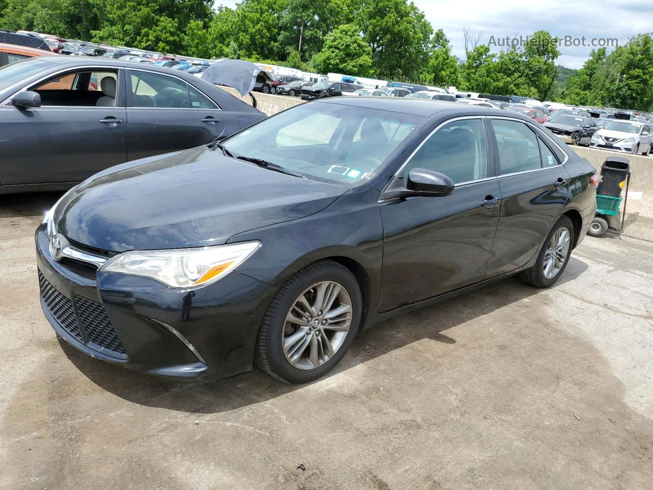 2016 Toyota Camry Le Black vin: 4T1BF1FK0GU183212