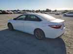 2016 Toyota Camry Le White vin: 4T1BF1FK0GU186577