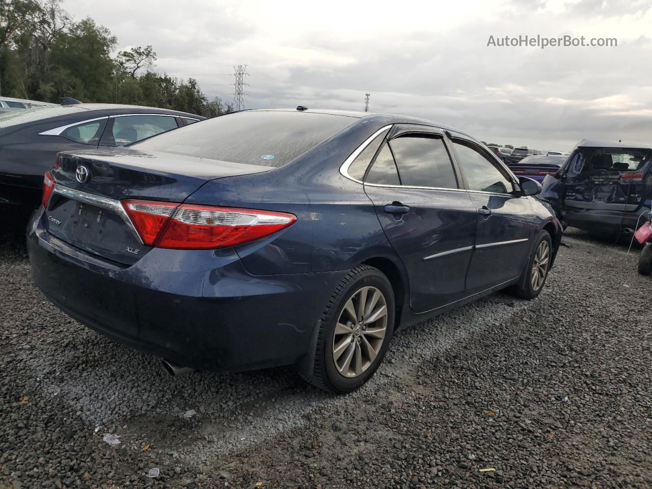 2016 Toyota Camry Le Blue vin: 4T1BF1FK0GU552229