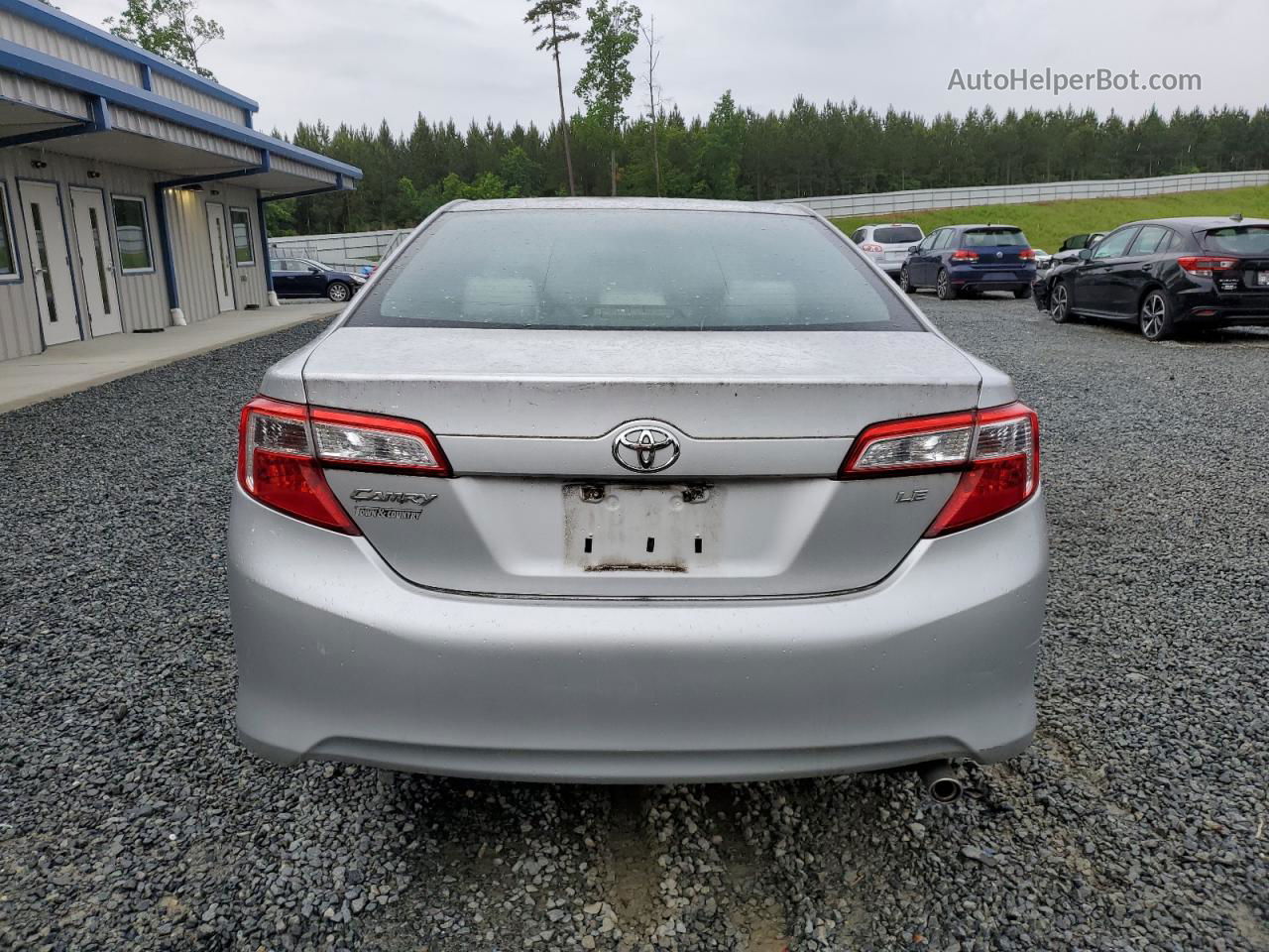 2012 Toyota Camry Base Серебряный vin: 4T1BF1FK1CU006839