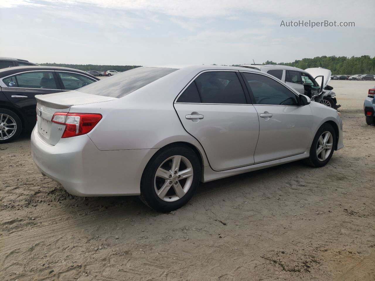 2014 Toyota Camry L Серебряный vin: 4T1BF1FK1EU374246