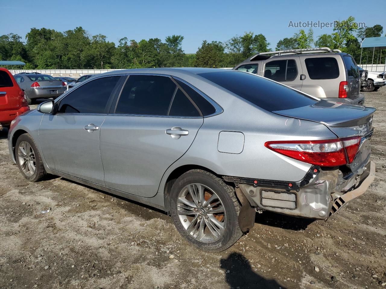 2016 Toyota Camry Le Серебряный vin: 4T1BF1FK1GU143477