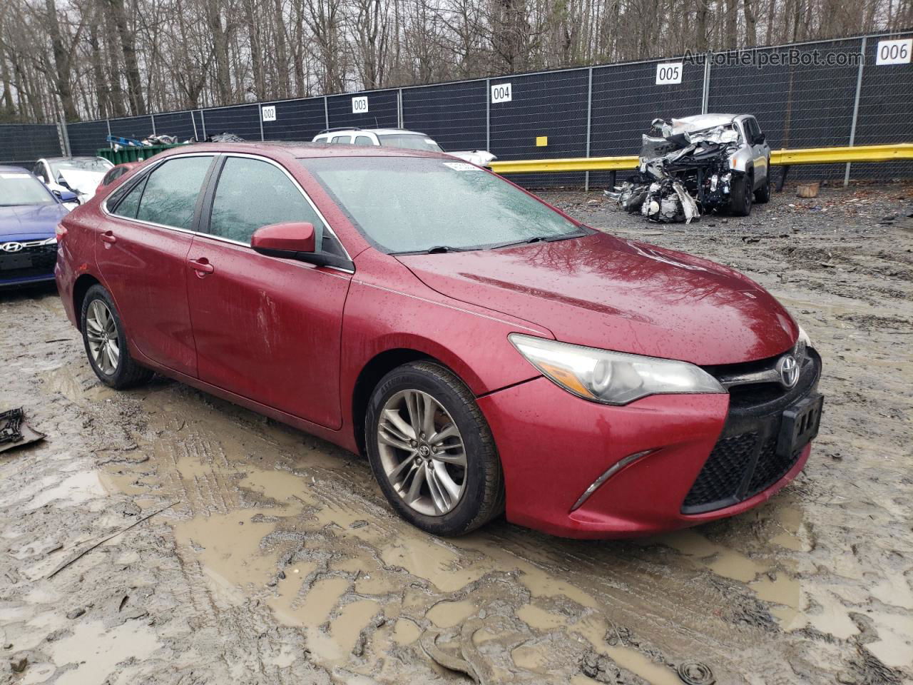 2016 Toyota Camry Le Red vin: 4T1BF1FK1GU568715