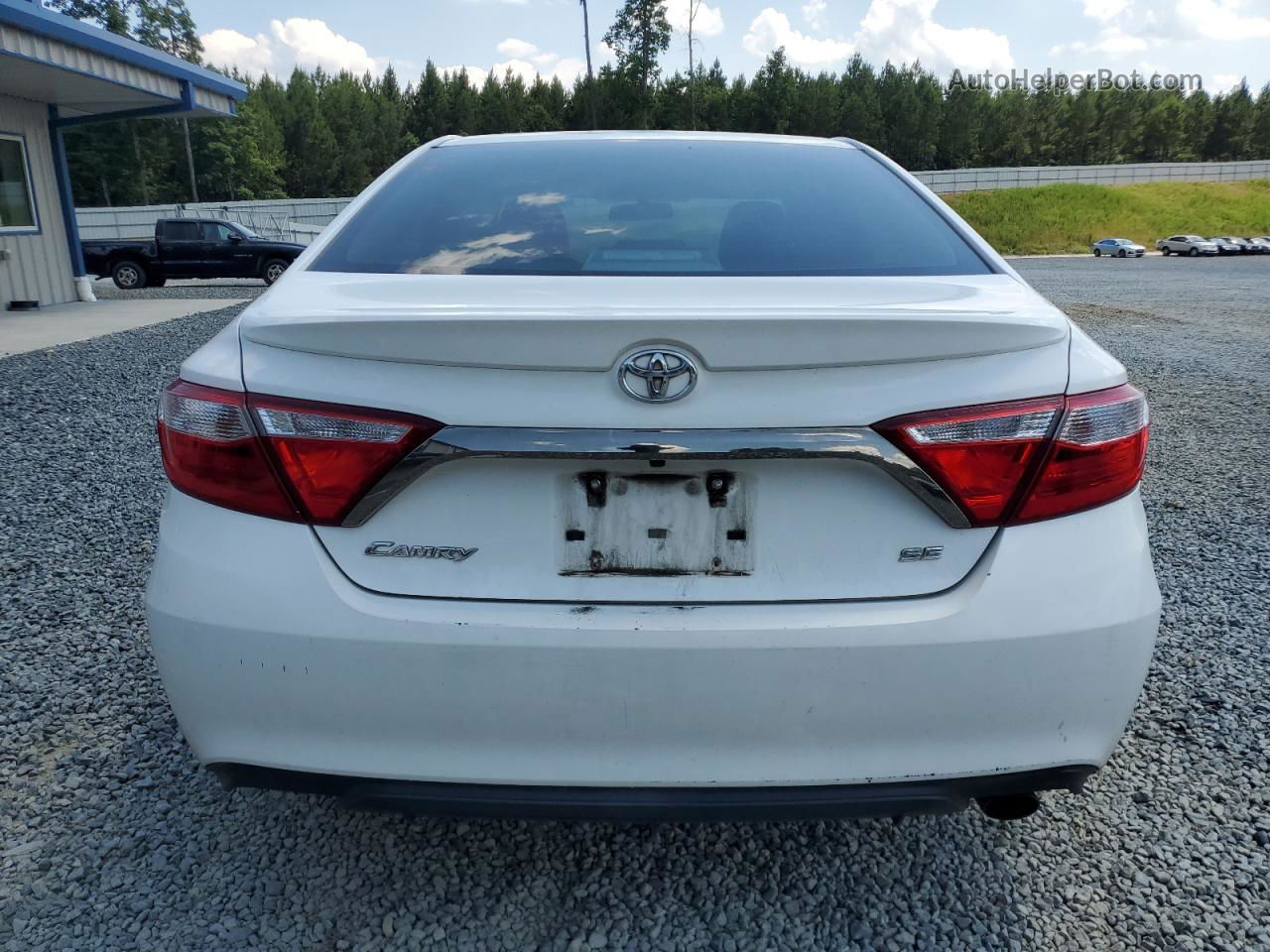 2016 Toyota Camry Le Белый vin: 4T1BF1FK1GU568939