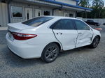 2016 Toyota Camry Le White vin: 4T1BF1FK1GU568939