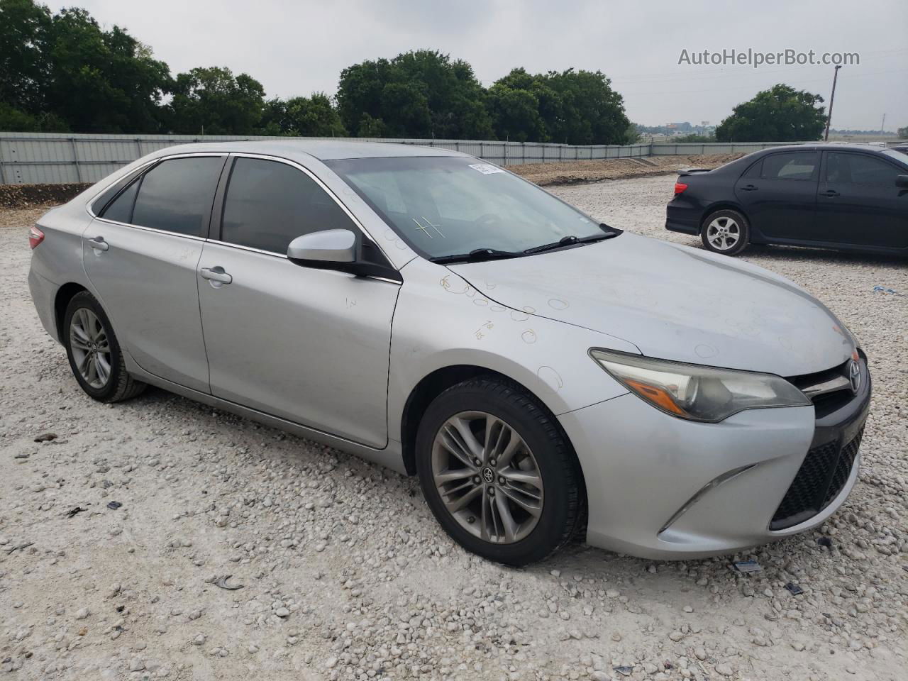 2016 Toyota Camry Le Silver vin: 4T1BF1FK1GU575955