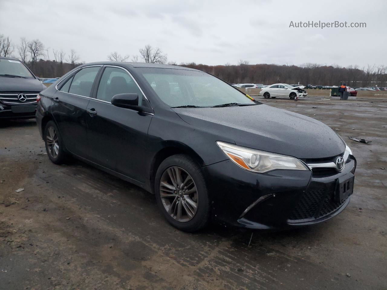 2016 Toyota Camry Le Black vin: 4T1BF1FK1GU615449