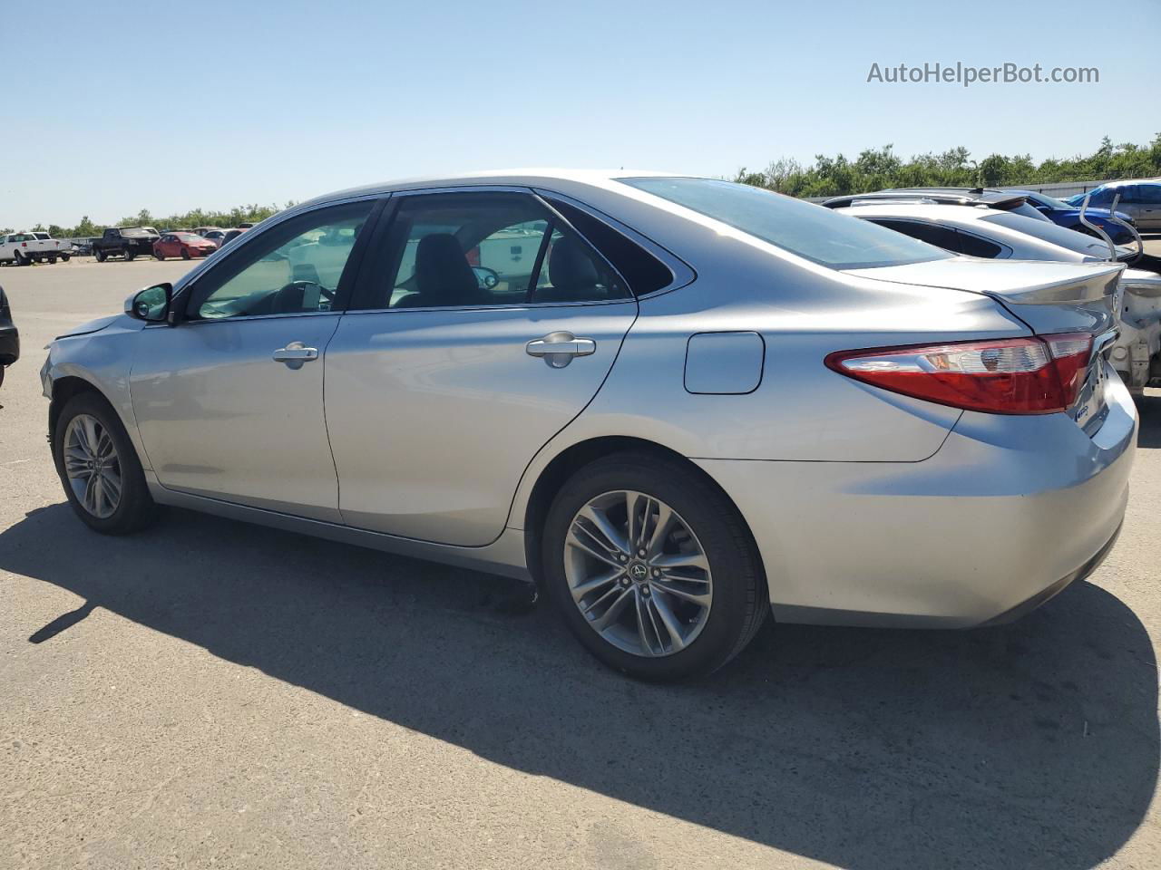 2017 Toyota Camry Le Silver vin: 4T1BF1FK1HU311085