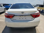 2017 Toyota Camry Le White vin: 4T1BF1FK1HU374493