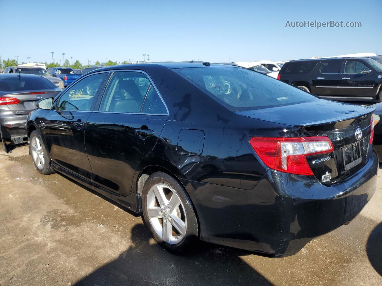 2012 Toyota Camry Base Черный vin: 4T1BF1FK2CU013332