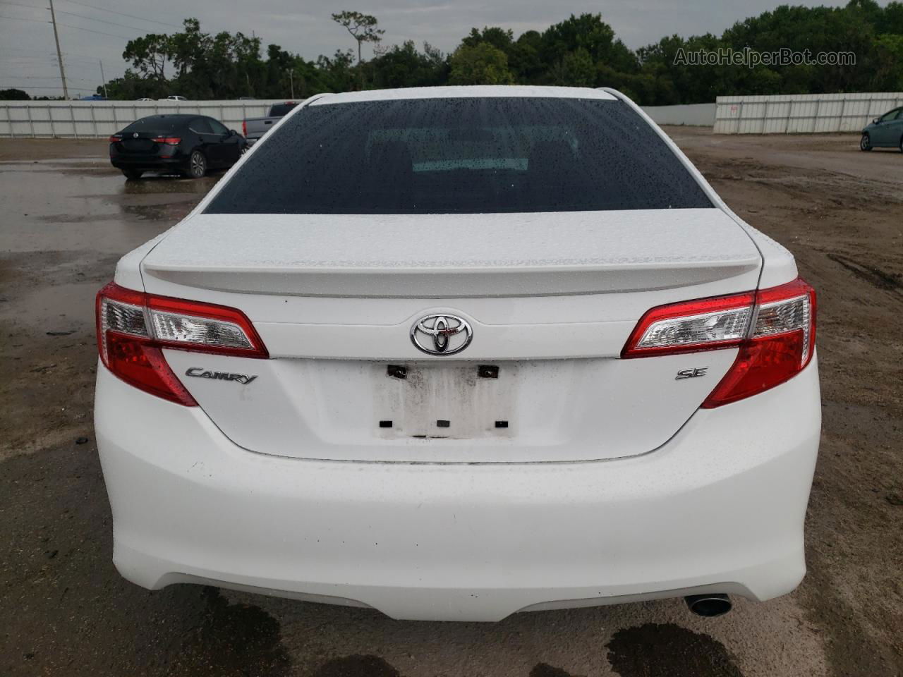 2012 Toyota Camry Base White vin: 4T1BF1FK2CU178457