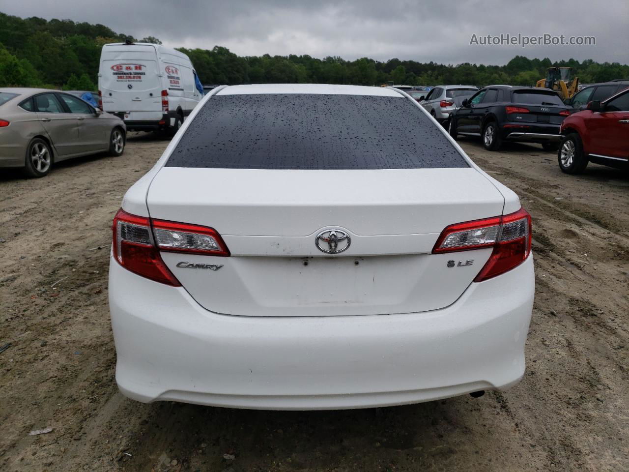 2012 Toyota Camry Base White vin: 4T1BF1FK2CU514480