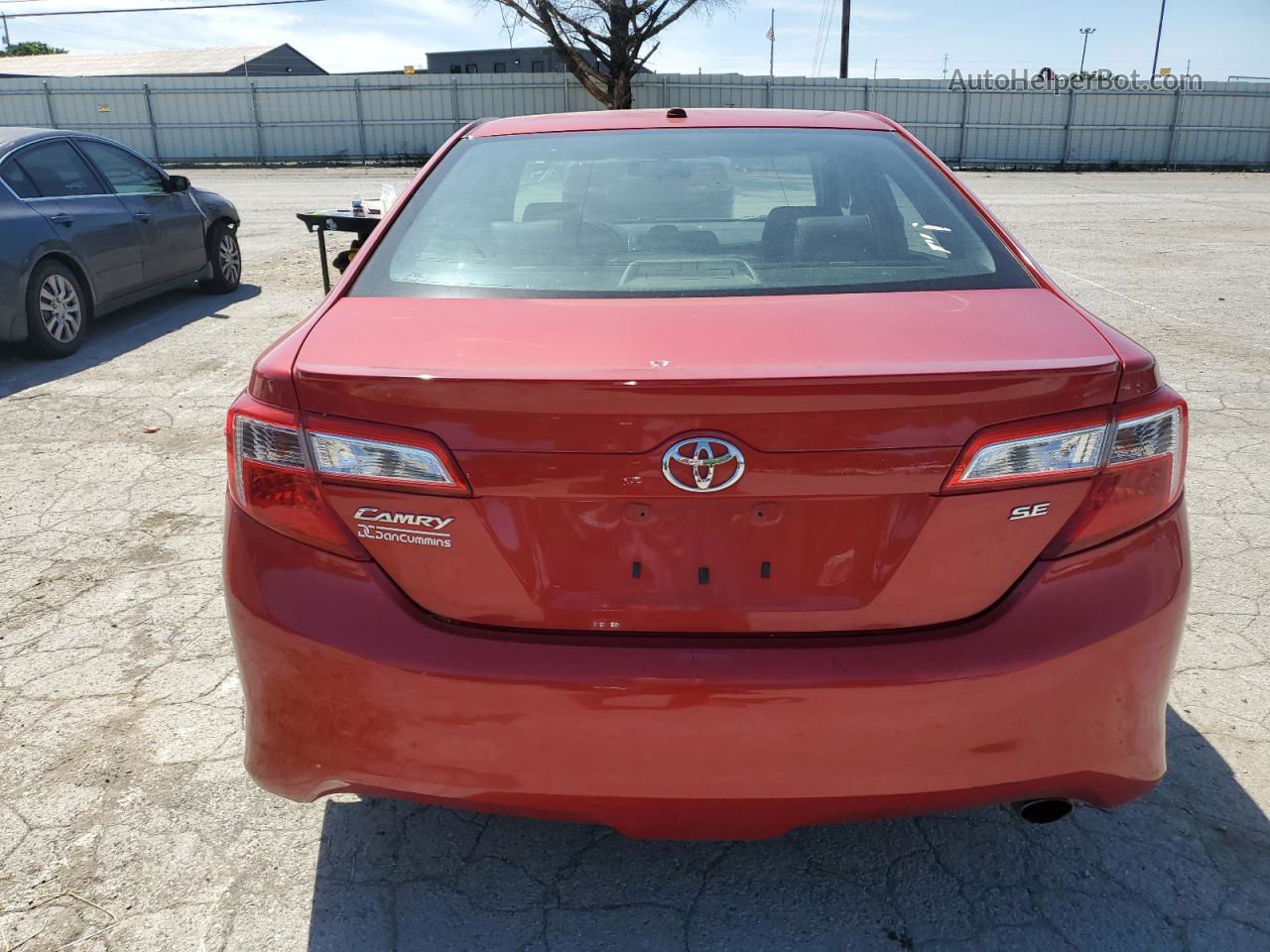 2012 Toyota Camry Base Красный vin: 4T1BF1FK2CU517072