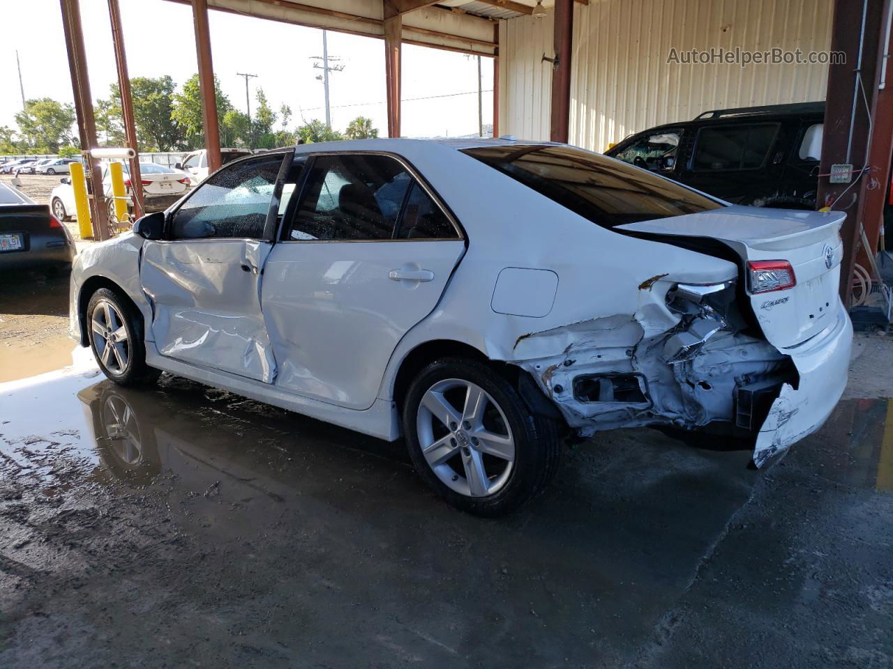 2012 Toyota Camry Base White vin: 4T1BF1FK2CU551903