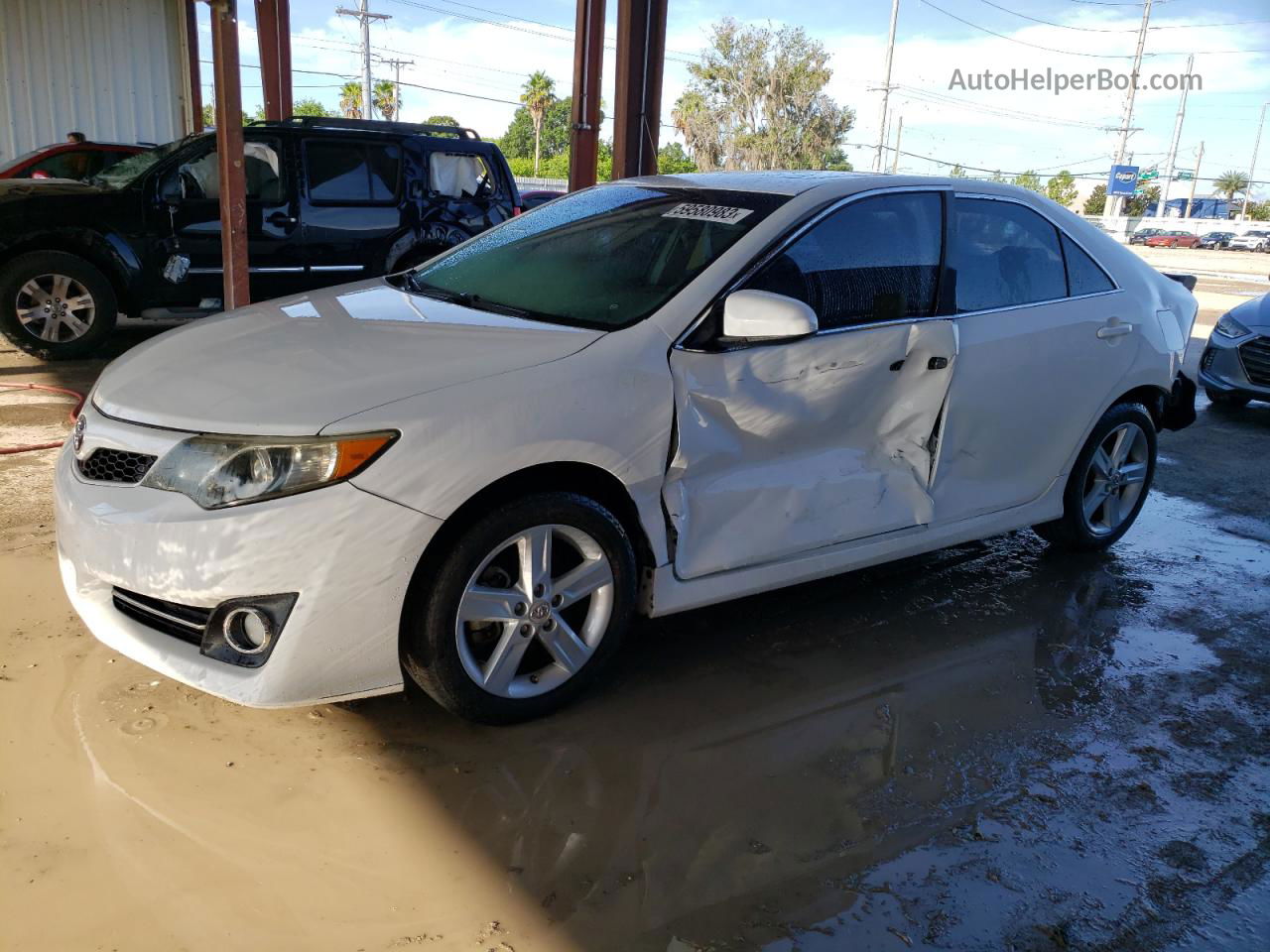 2012 Toyota Camry Base White vin: 4T1BF1FK2CU551903