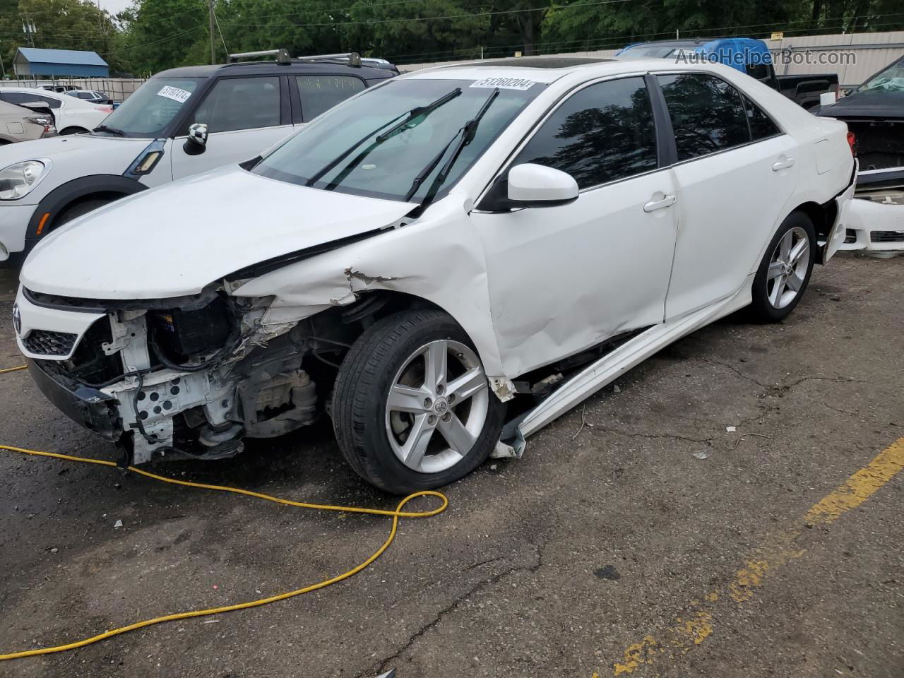 2012 Toyota Camry Base White vin: 4T1BF1FK2CU554302