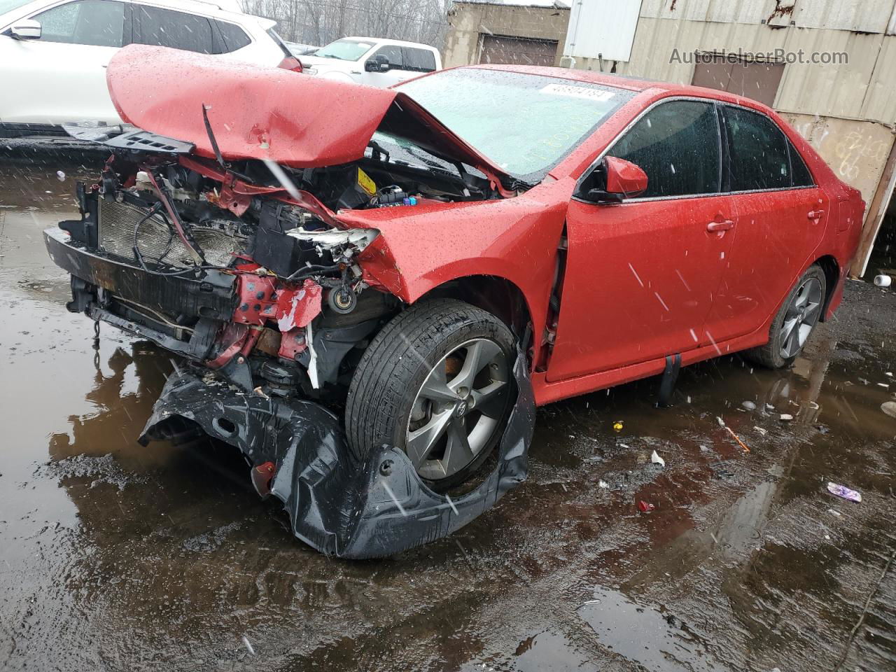 2012 Toyota Camry Base Red vin: 4T1BF1FK2CU616362