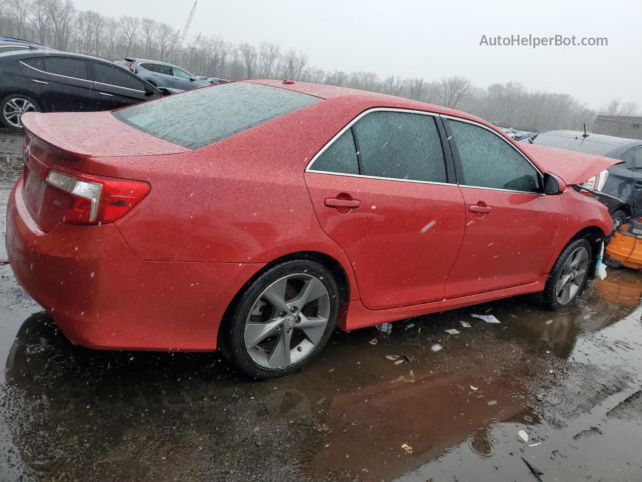 2012 Toyota Camry Base Red vin: 4T1BF1FK2CU616362