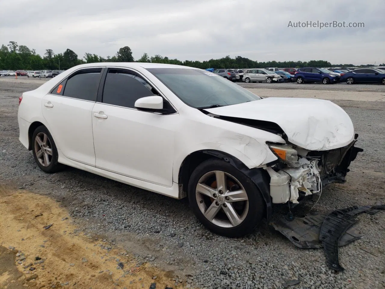 2013 Toyota Camry L White vin: 4T1BF1FK2DU679897