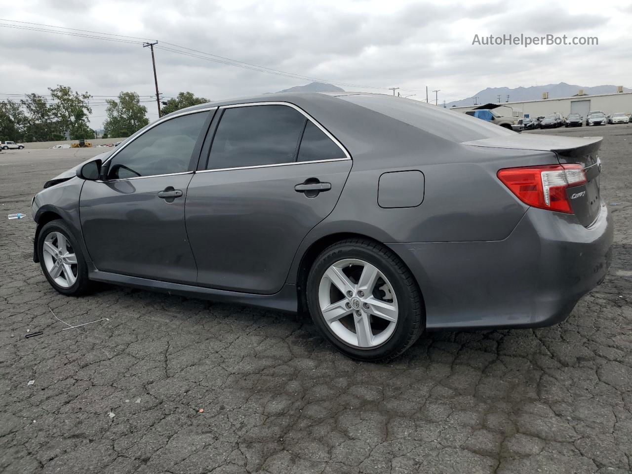 2014 Toyota Camry L Серый vin: 4T1BF1FK2EU436091